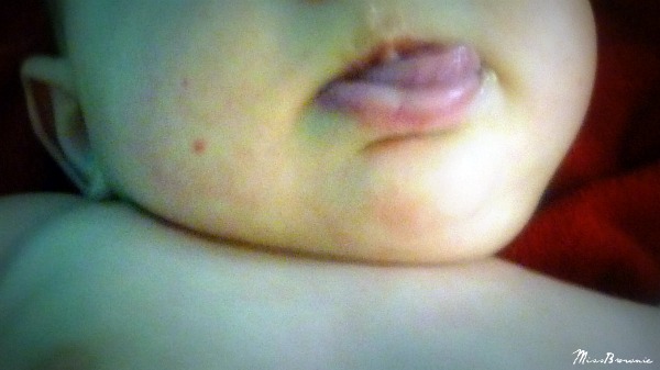 bouche-bebe-langue