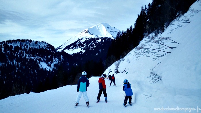 leçons de ski en famille avec moniteur